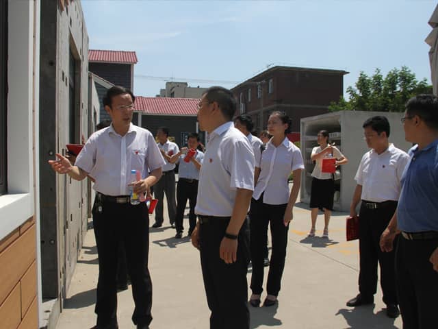 梁山縣委常委、組織部部長(zhǎng)王建一行蒞臨天意機(jī)械調(diào)研