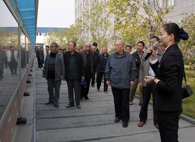 兗州區(qū)人大、政協(xié)領導蒞臨天意機械參觀考察