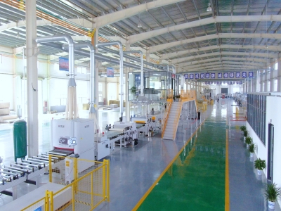 外墻保溫一體板生產(chǎn)線廠家：天意機械設備開啟建筑保溫裝飾體驗